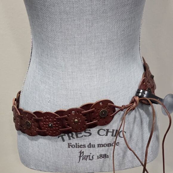 NWT Fossil Brown Leather Medallion Tie Belt L Boho Western Floral Laser Cut main image 6